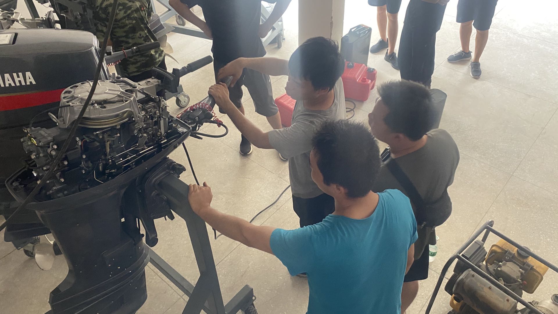 防汛物資設備維護保養(yǎng)2.jpg
